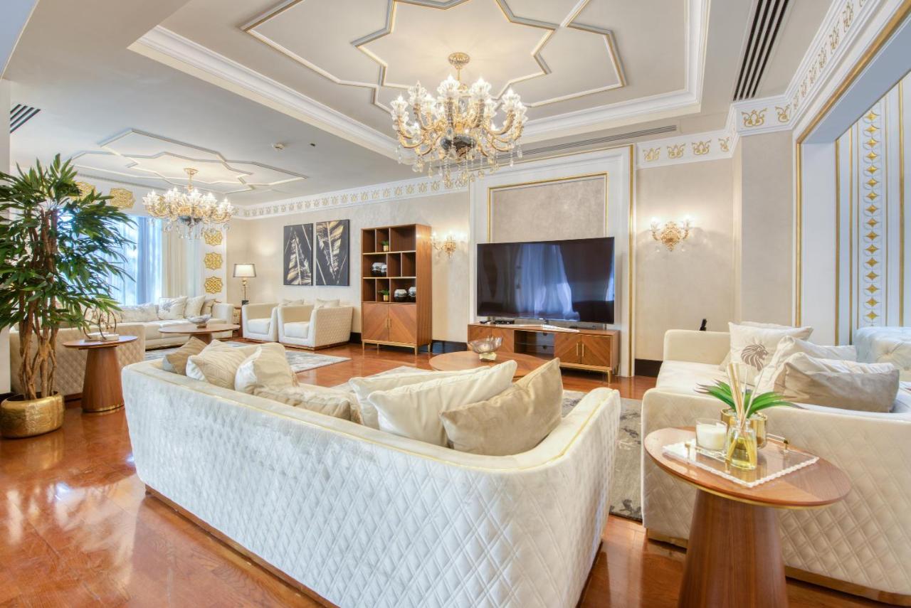 Maison Privee - Majestic Resort Villa with Private Pool on The Palm