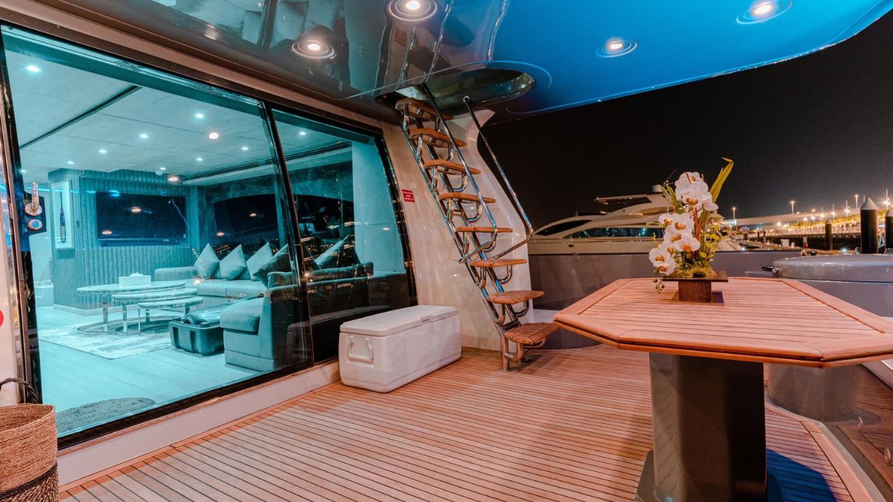 Arabella Luxurious 88ft Yacht